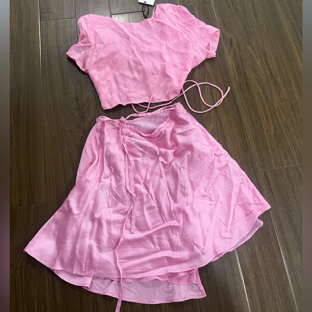 Zara  satin effect wrapped skirt set